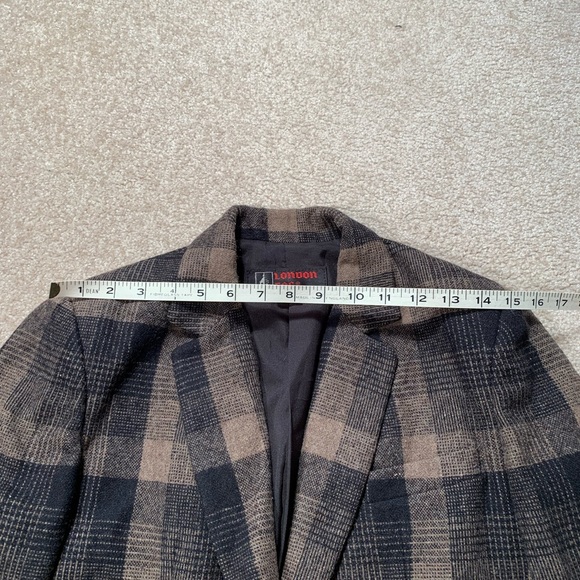 London Fog Plaid Blazer - Picture 10 of 12